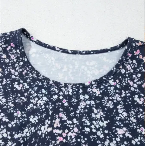 ❤️New Floral Patchwork Blouse - Navy, Pink, and Orange - Picture 9 of 16